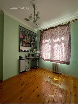 Satılır 3 otaqlı yeni tikili 81 m²