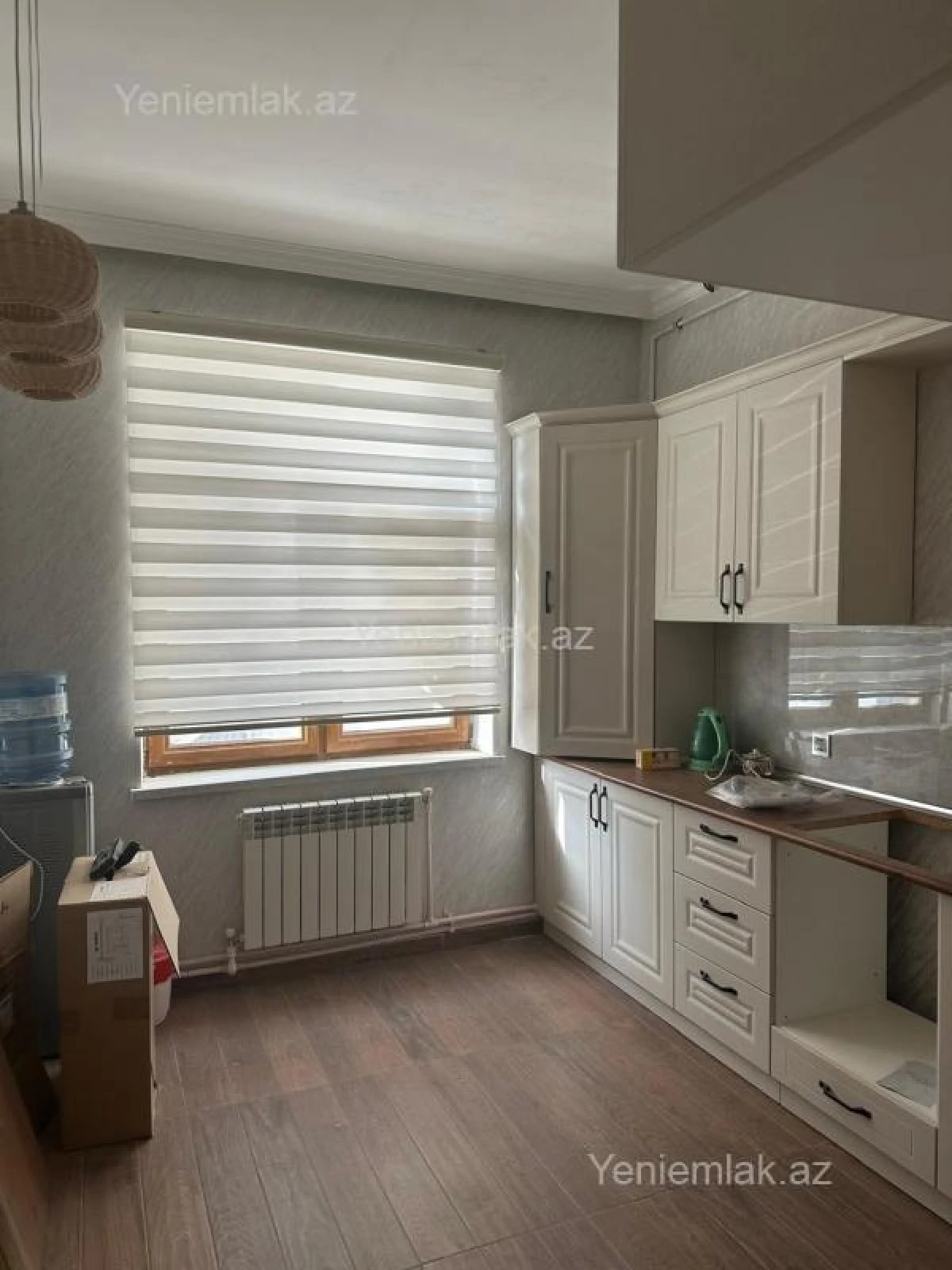 Satılır 2 otaqlı köhnə tikili 60 m²
