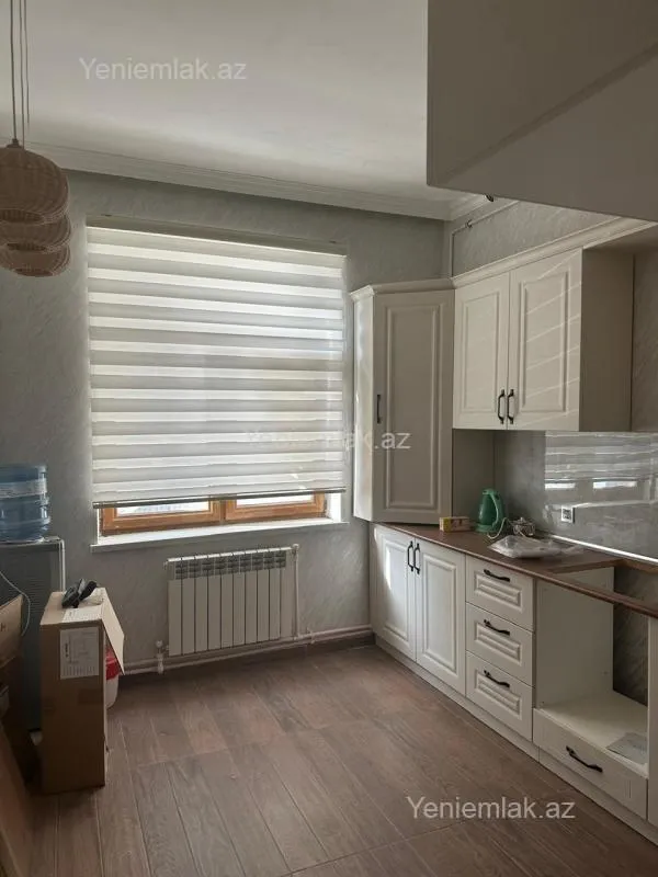 Satılır 2 otaqlı köhnə tikili 60 m²