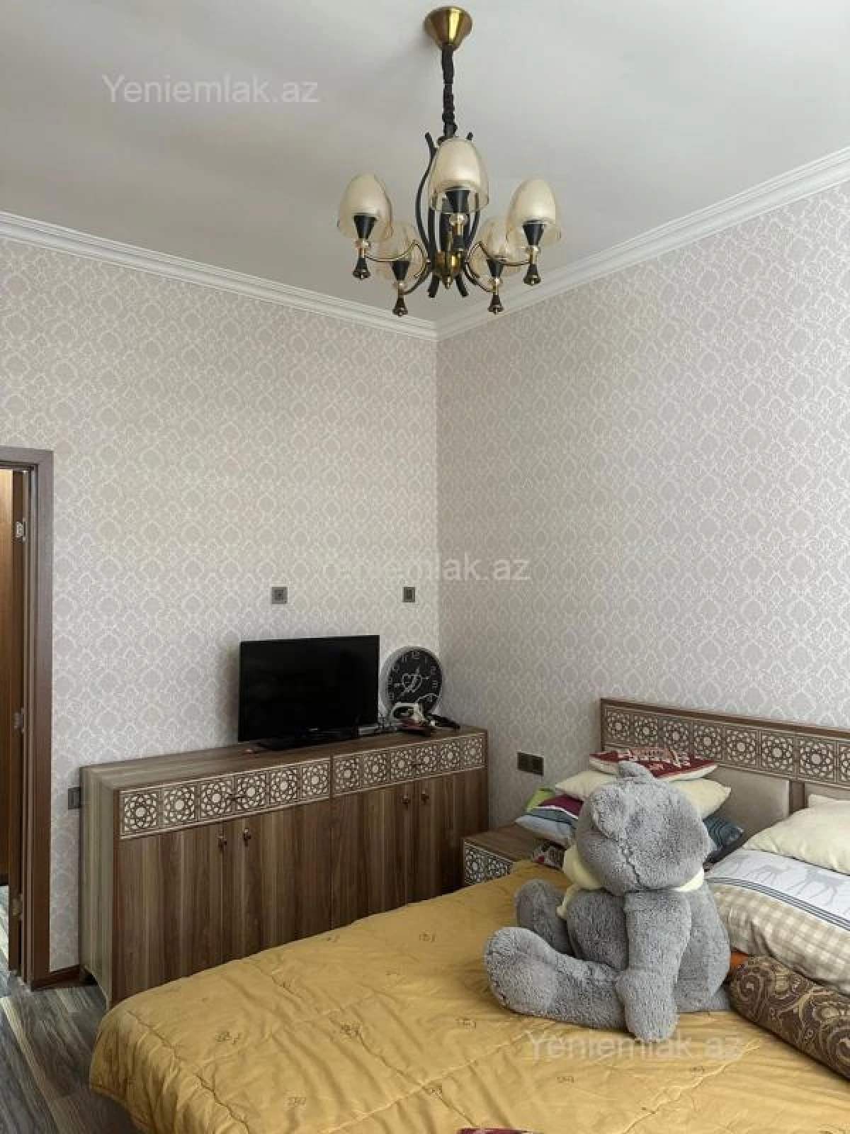 Satılır 2 otaqlı köhnə tikili 60 m²