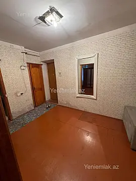 Satılır 3 otaqlı köhnə tikili 55 m²