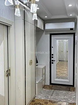 Satılır 5 otaqlı köhnə tikili 120 m²