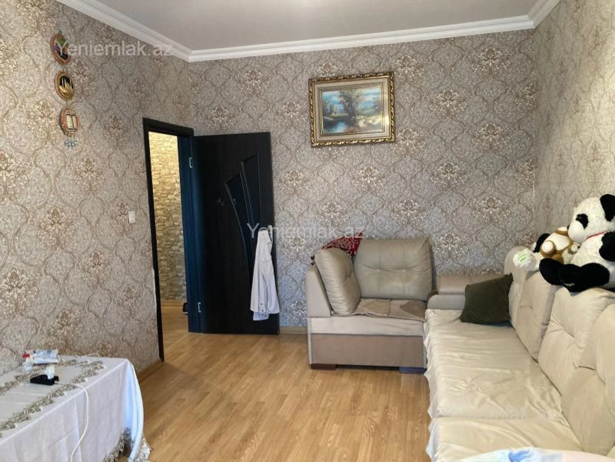 Satılır 2 otaqlı köhnə tikili 60 m²