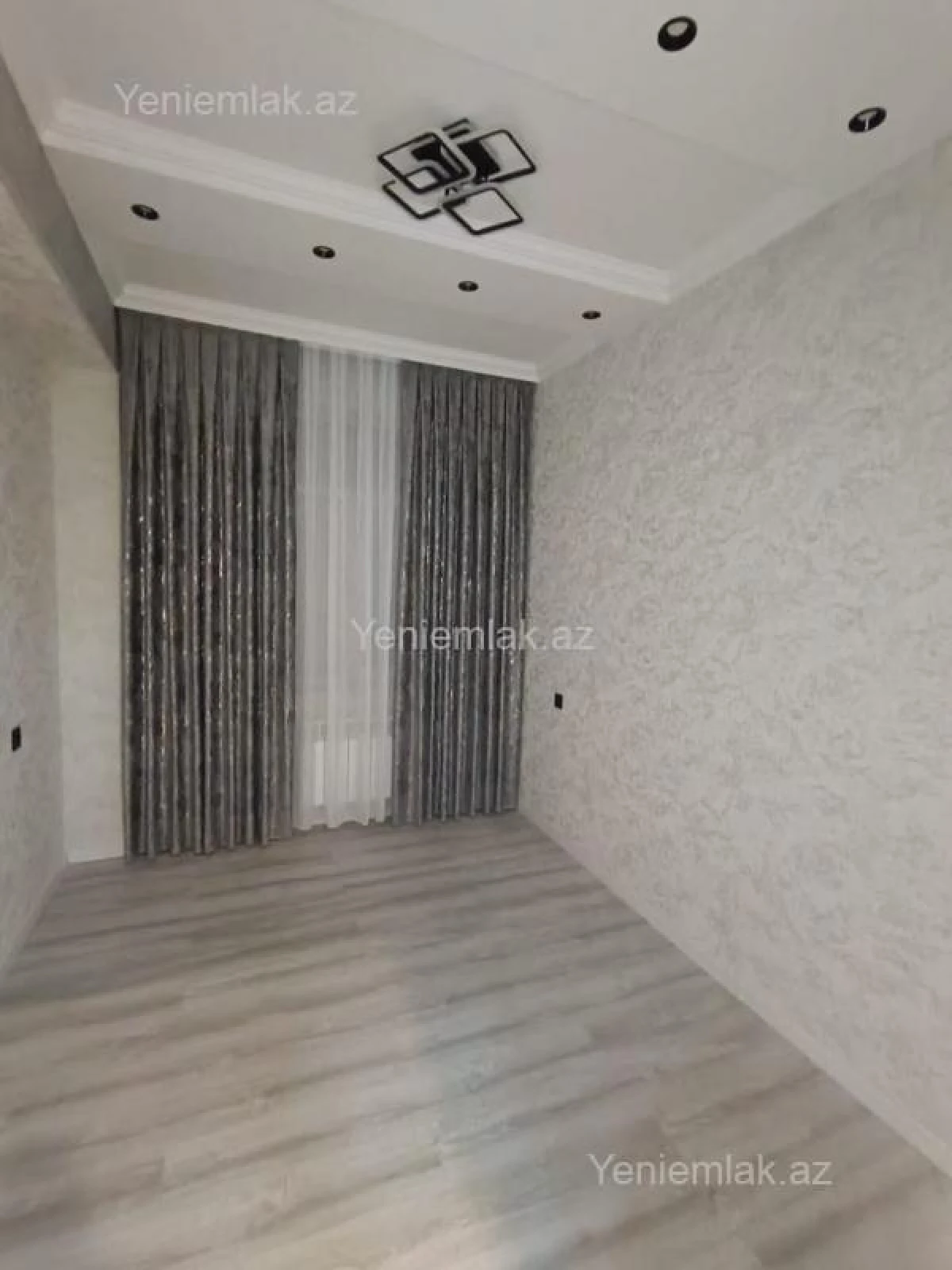 Satılır 3 otaqlı yeni tikili 95 m²