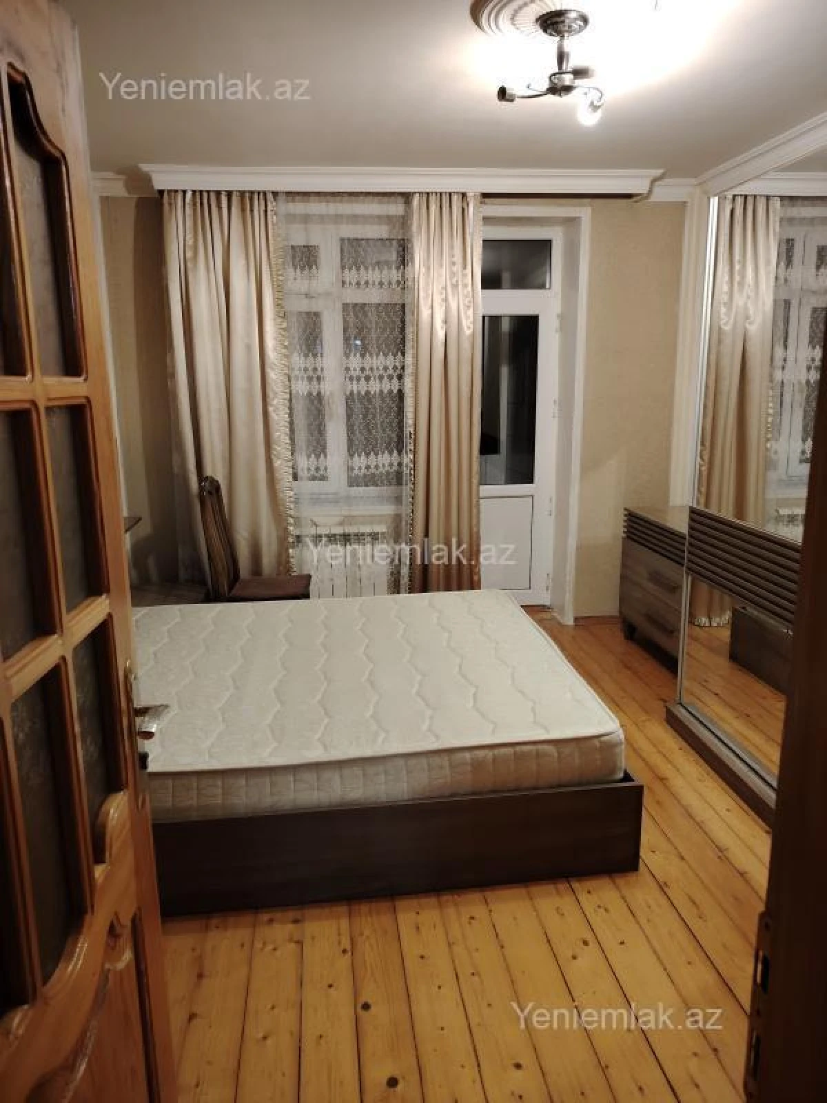 Satılır 2 otaqlı köhnə tikili 45 m²