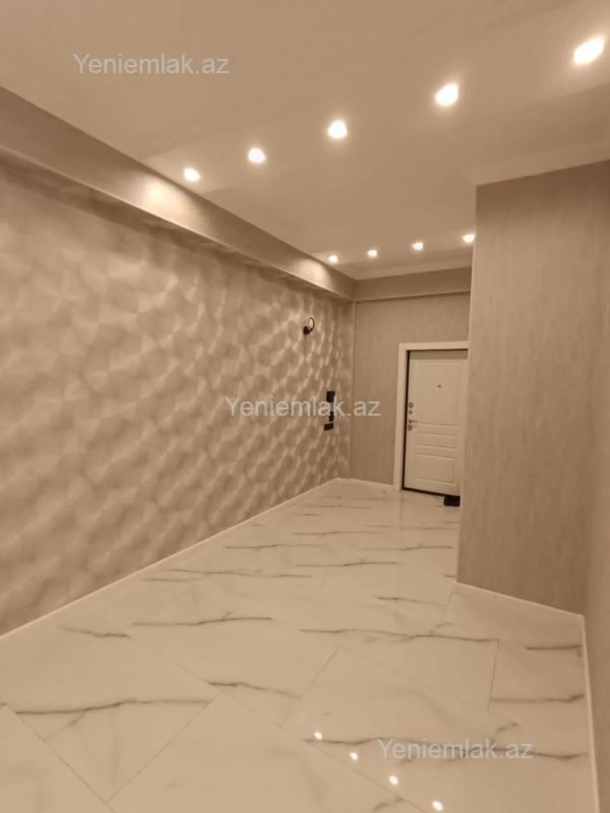 Satılır 3 otaqlı yeni tikili 95 m²