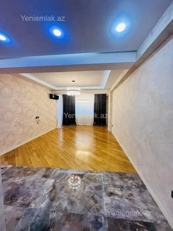 Satılır 2 otaqlı yeni tikili 106 m²