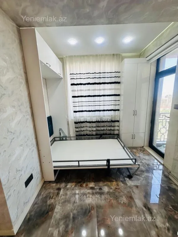 Satılır 2 otaqlı yeni tikili 106 m²