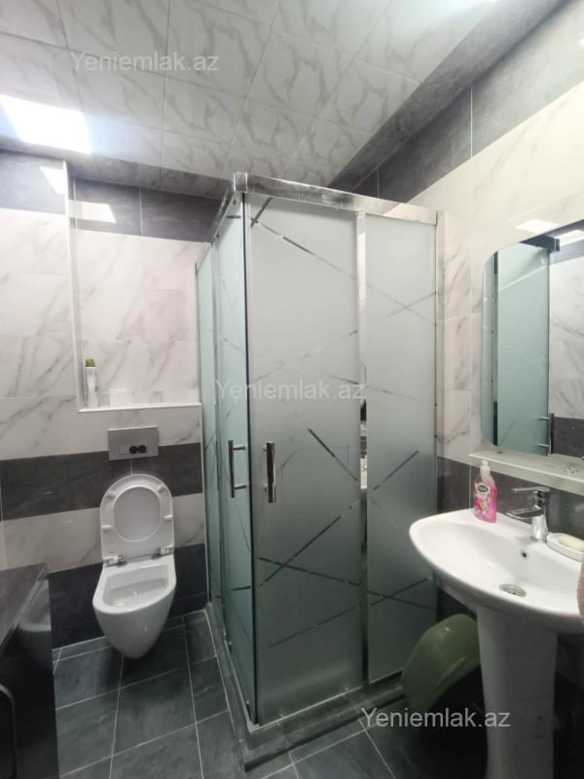Satılır 2 otaqlı yeni tikili 65 m²