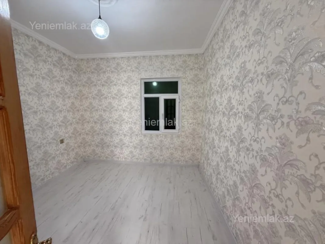 Satılır 2 otaqlı həyət evi 65 m²