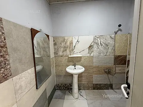 Satılır 2 otaqlı həyət evi 65 m²