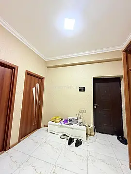 Satılır 2 otaqlı yeni tikili 65 m²