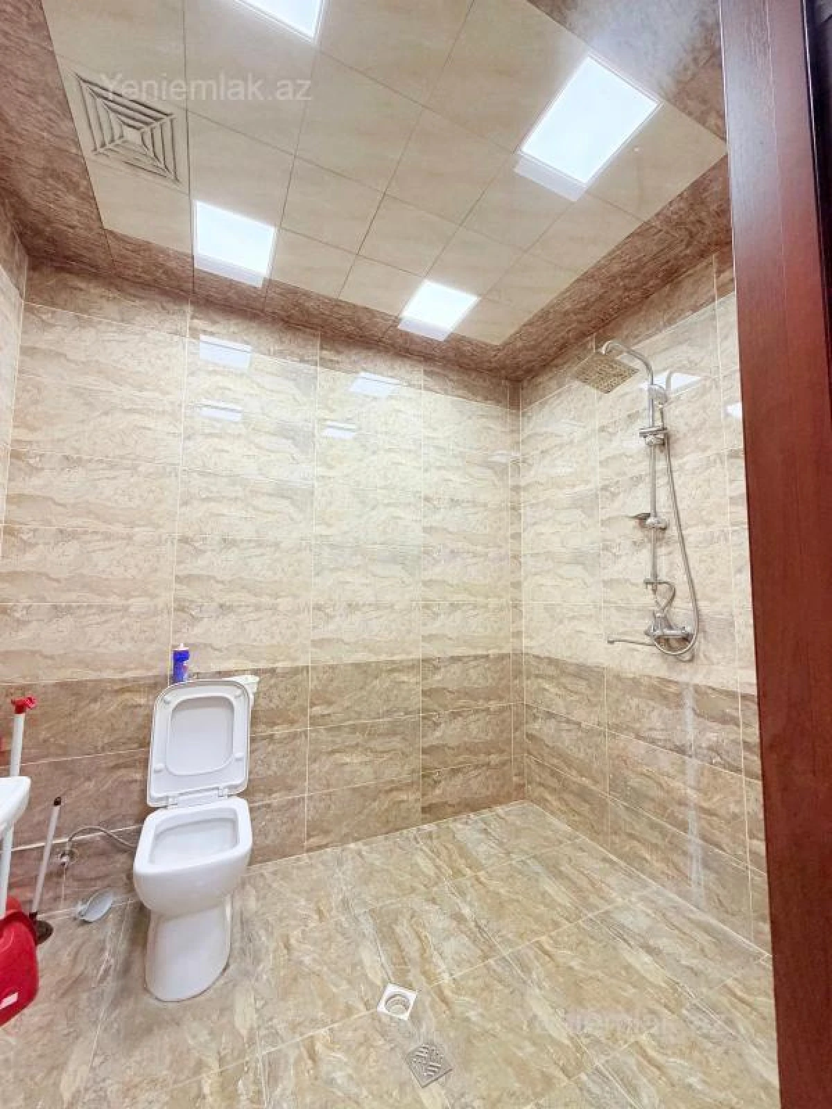 Satılır 2 otaqlı yeni tikili 65 m²