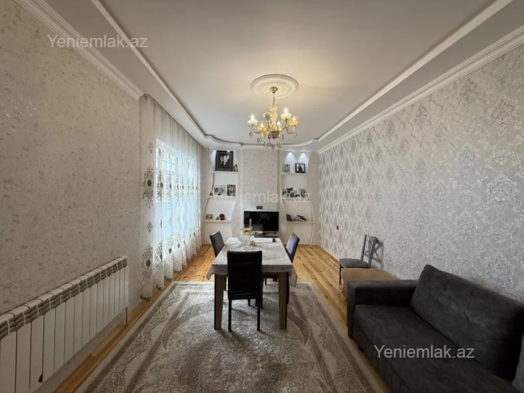 Satılır 4 otaqlı həyət evi 100 m²