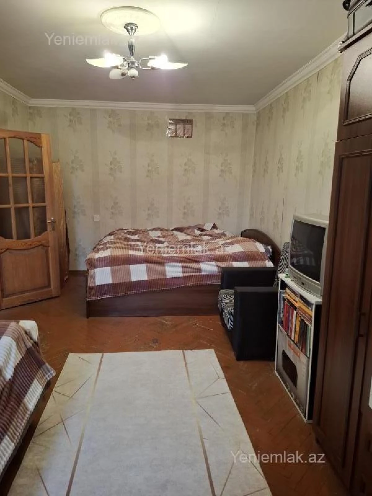 Satılır 1 otaqlı köhnə tikili 35 m²
