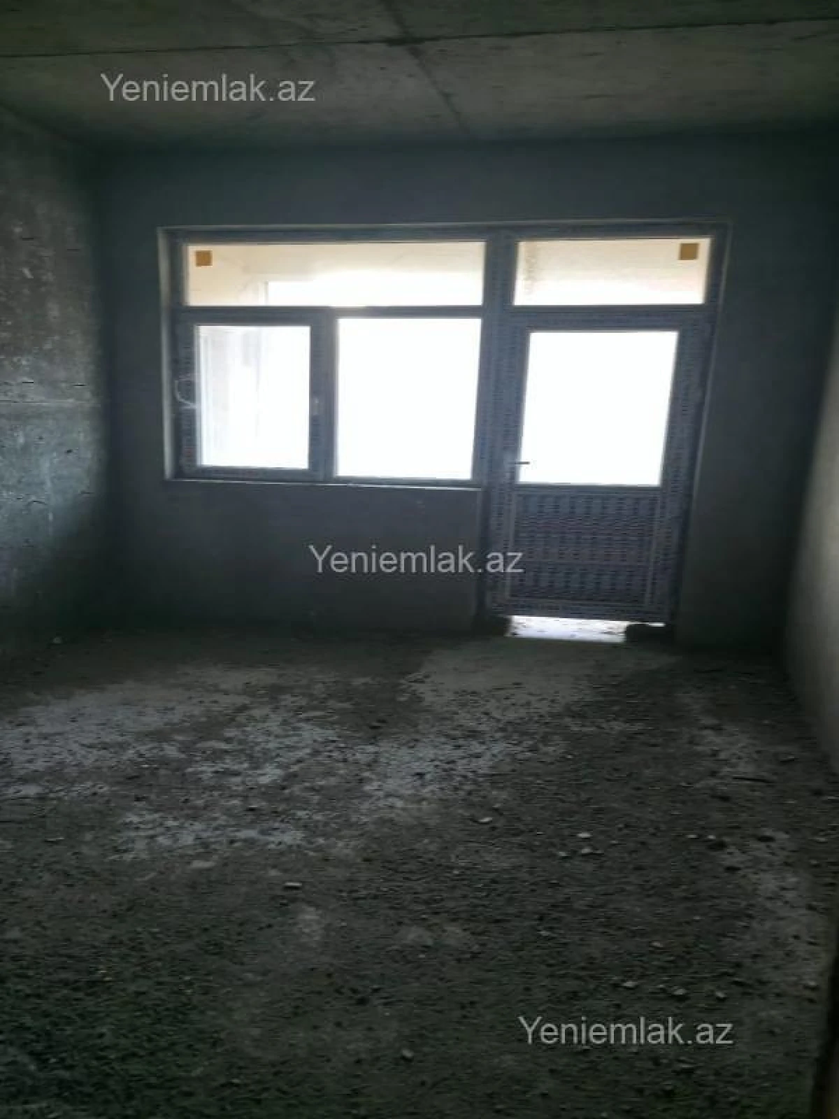 Satılır 3 otaqlı yeni tikili 155 m²