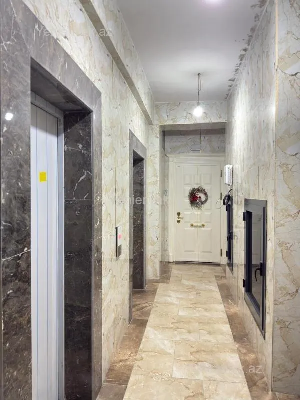 Satılır 3 otaqlı yeni tikili 100 m²