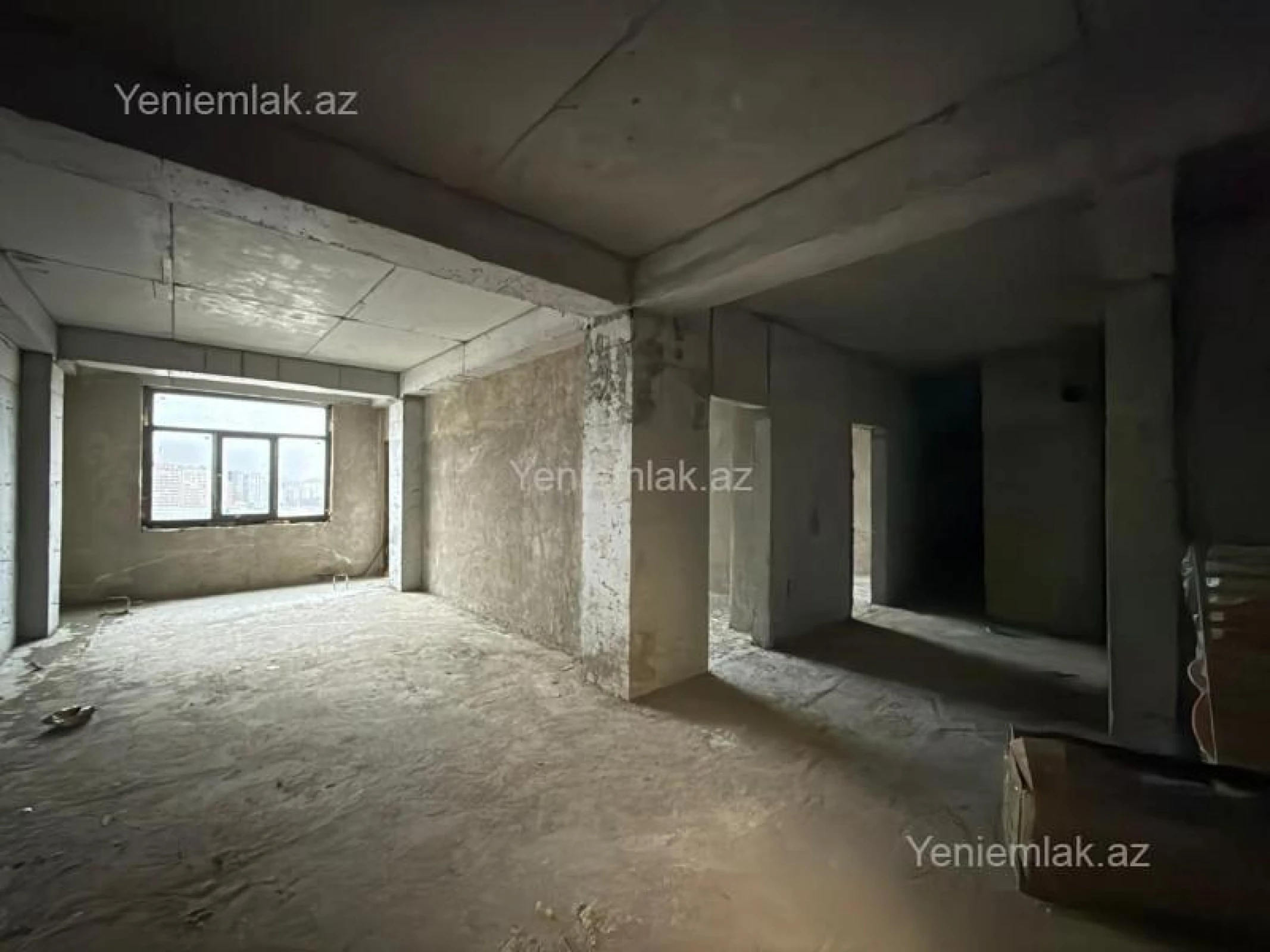 Satılır 3 otaqlı yeni tikili 100 m²