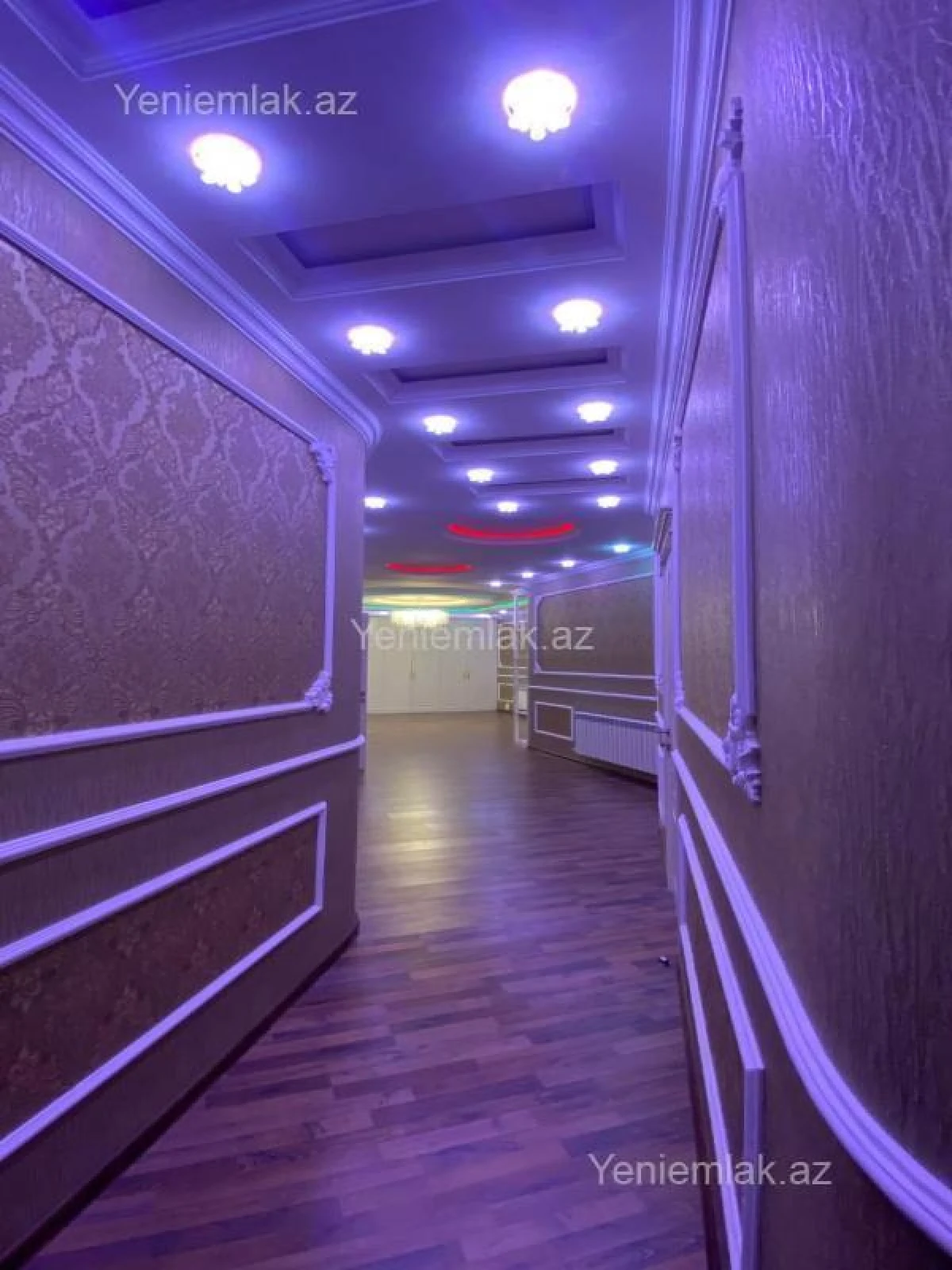 Satılır 5 otaqlı yeni tikili 300 m²