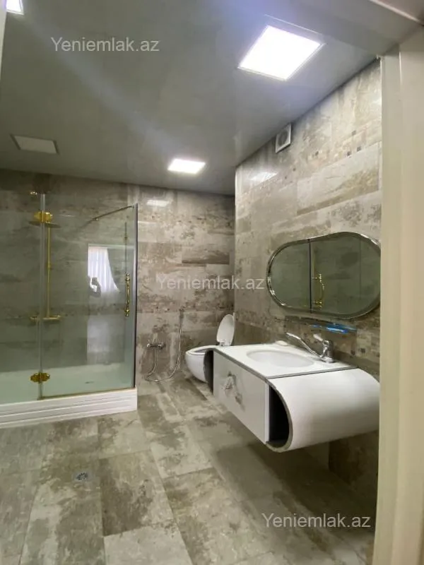 Satılır 5 otaqlı yeni tikili 300 m²