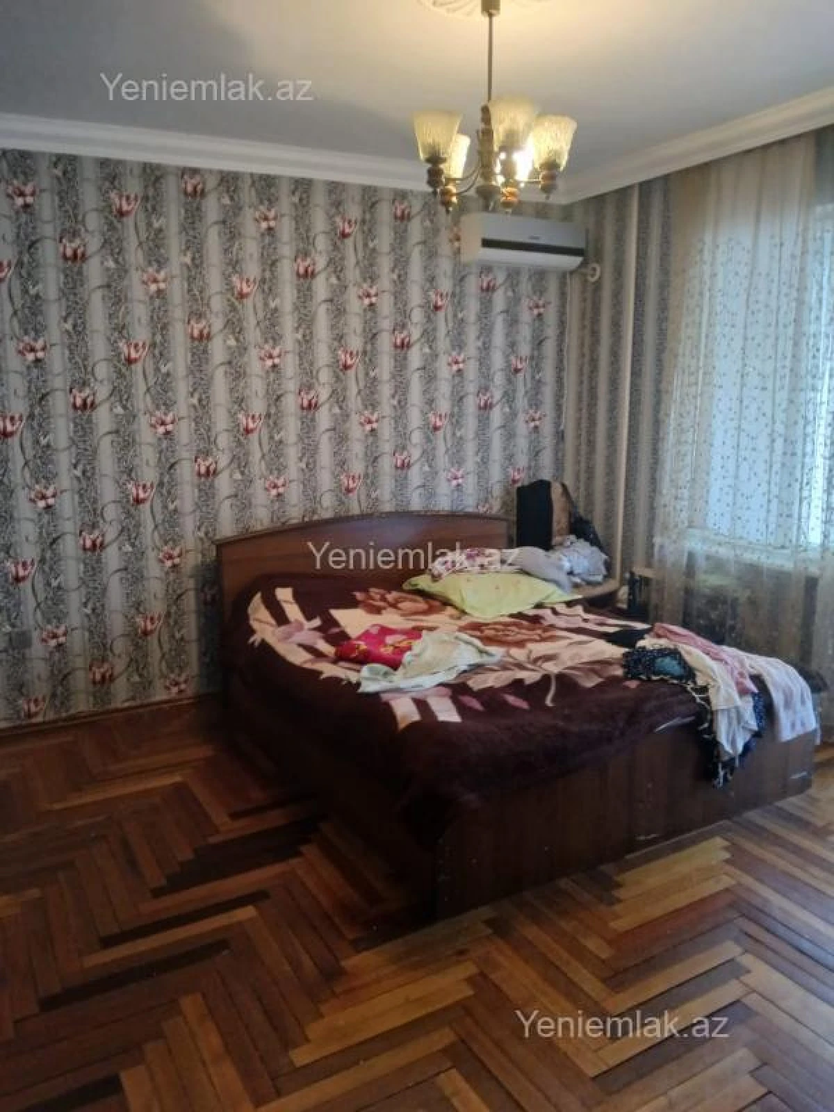 Satılır 3 otaqlı köhnə tikili 90 m²