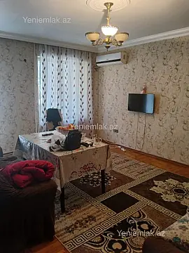 Satılır 3 otaqlı köhnə tikili 90 m²