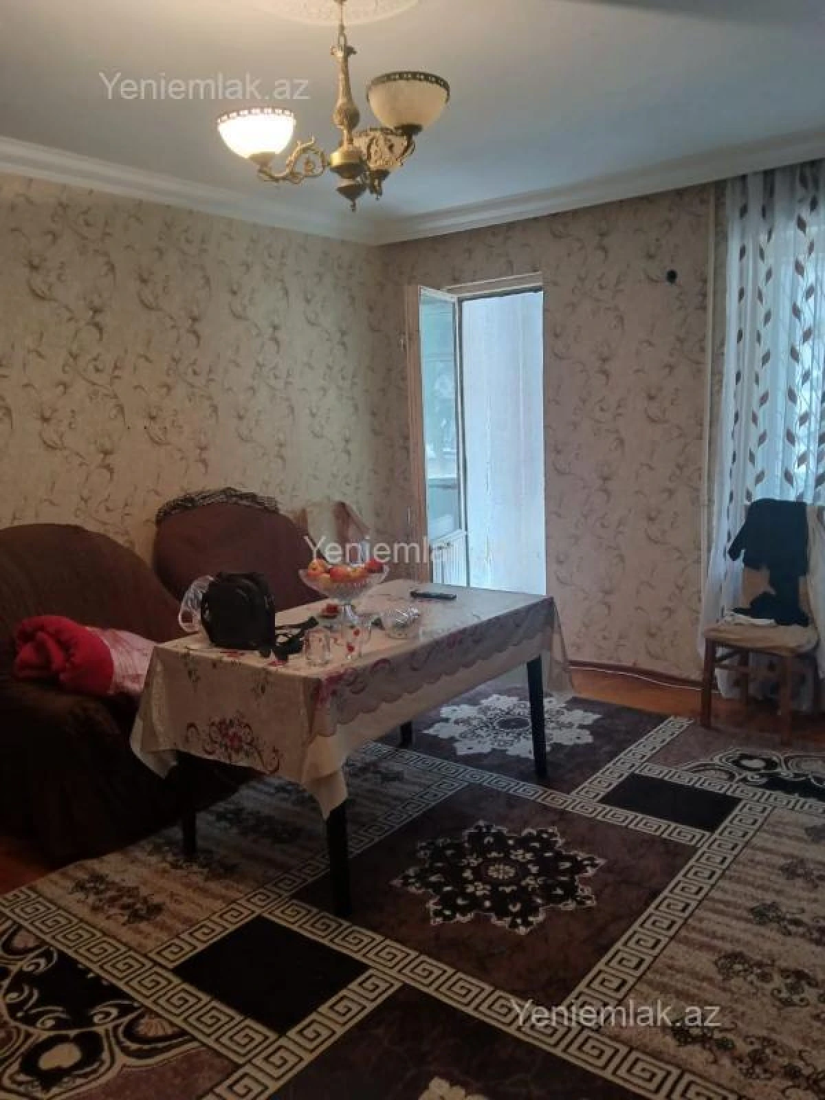 Satılır 3 otaqlı köhnə tikili 90 m²
