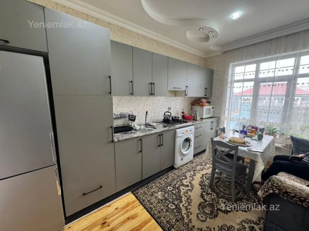 Satılır 4 otaqlı həyət evi 120 m²