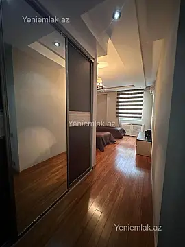 Satılır 4 otaqlı yeni tikili 180 m²