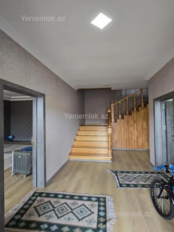 Satılır 4 otaqlı həyət evi 120 m²
