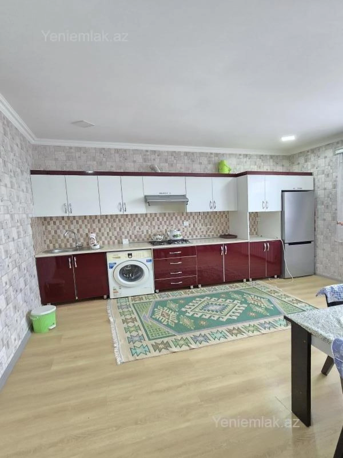 Satılır 4 otaqlı həyət evi 120 m²