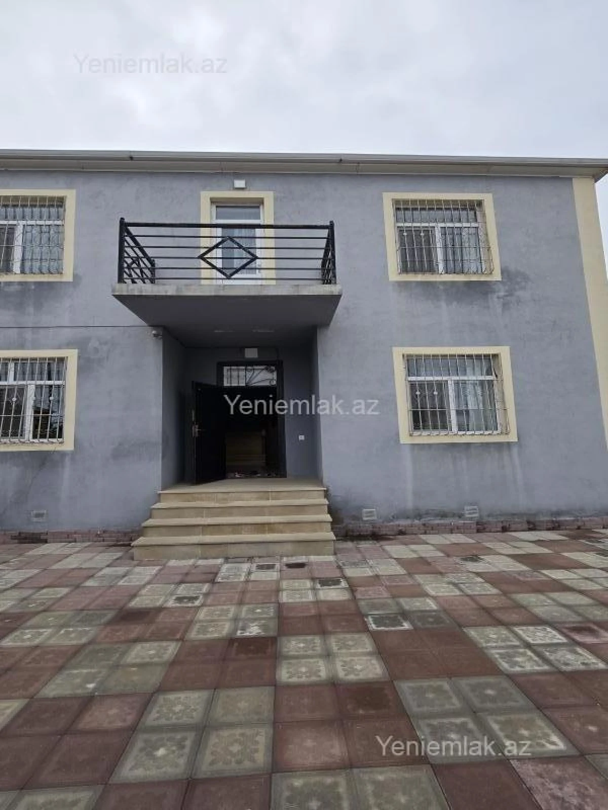 Satılır 4 otaqlı həyət evi 120 m²