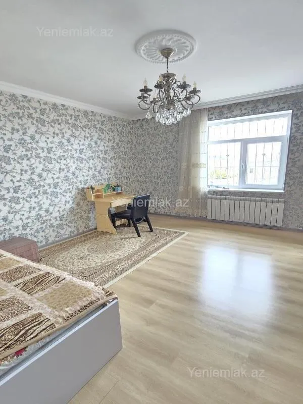 Satılır 4 otaqlı həyət evi 120 m²