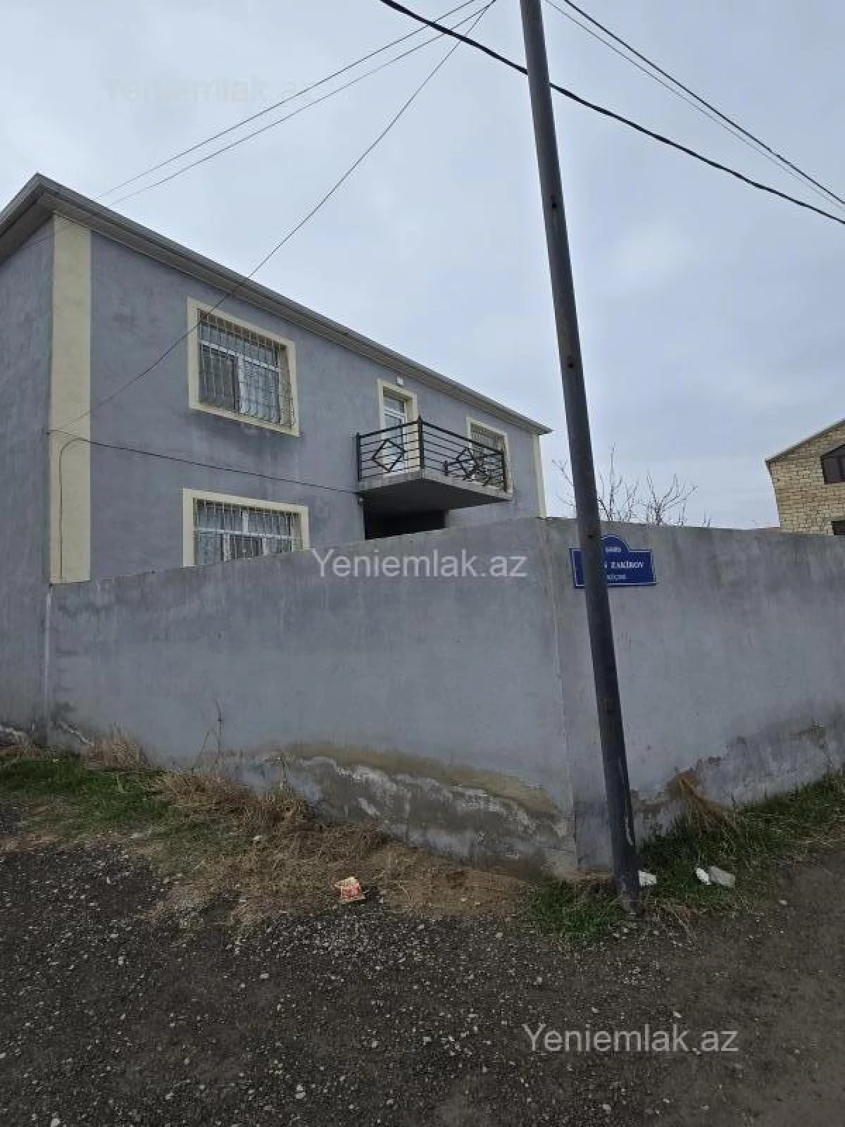 Satılır 4 otaqlı həyət evi 120 m²