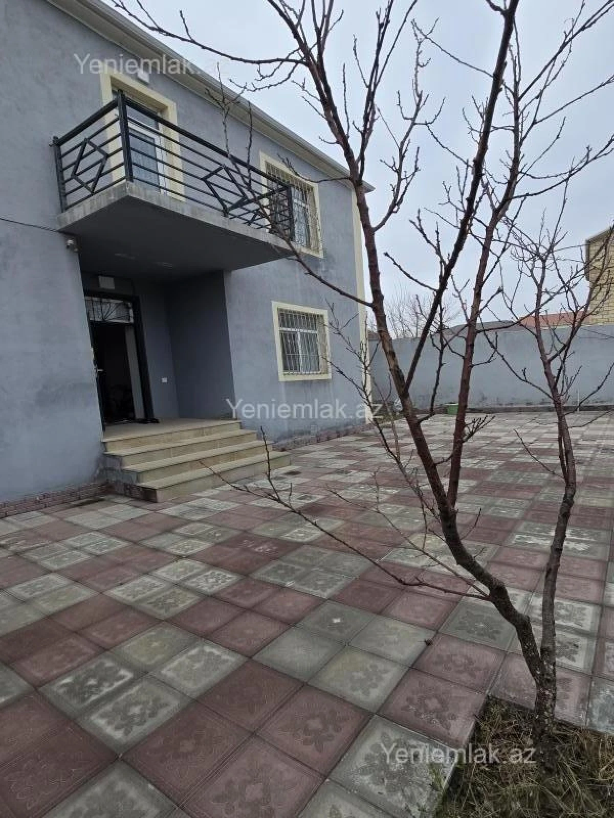 Satılır 4 otaqlı həyət evi 120 m²