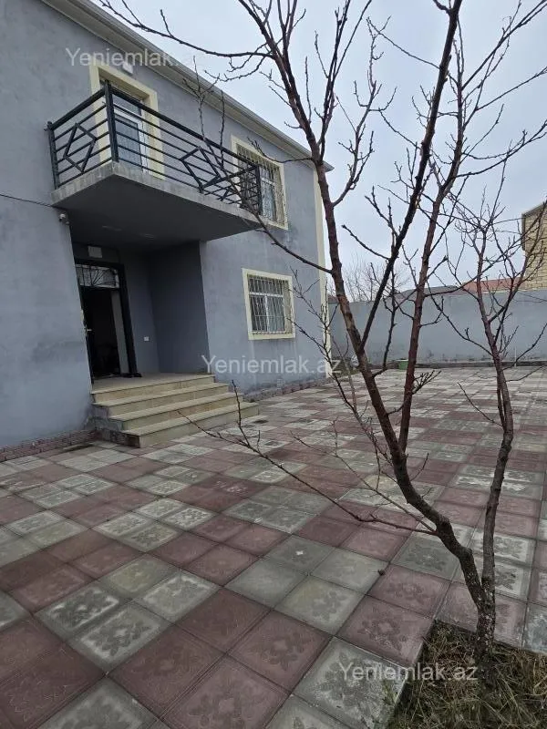 Satılır 4 otaqlı həyət evi 120 m²