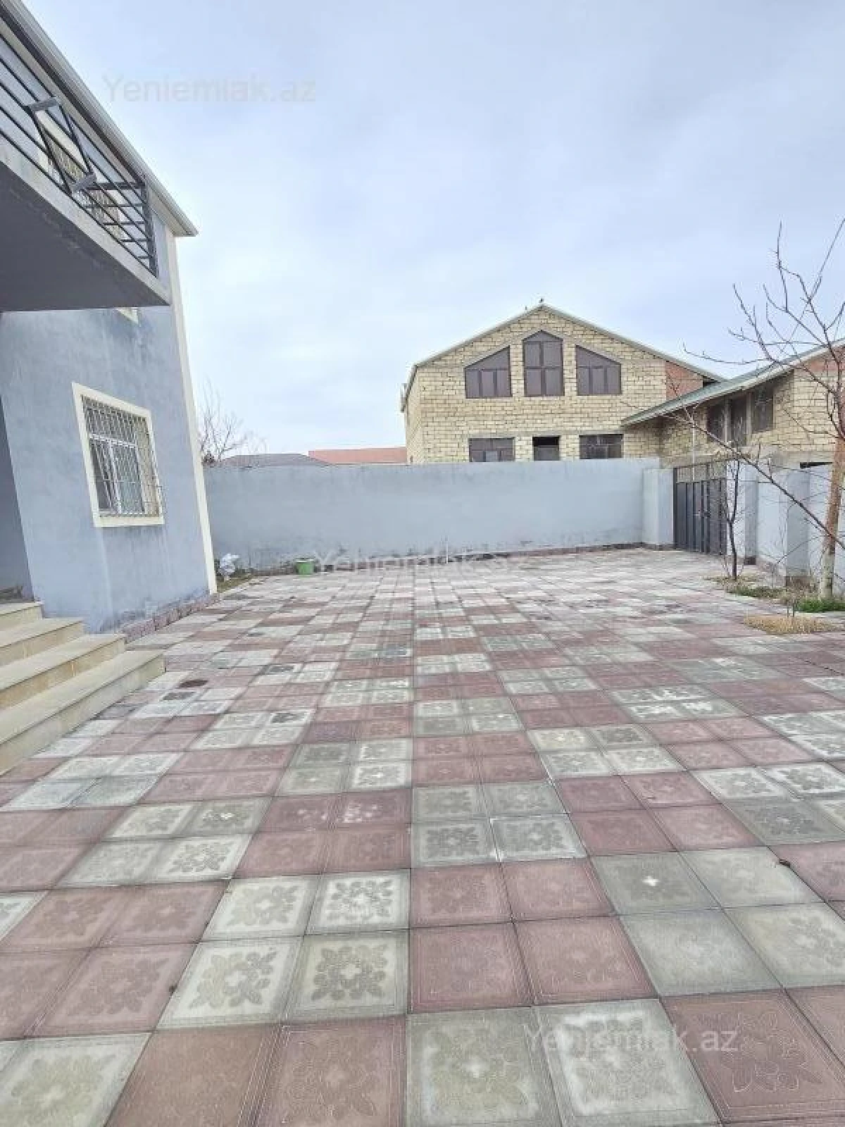 Satılır 4 otaqlı həyət evi 120 m²