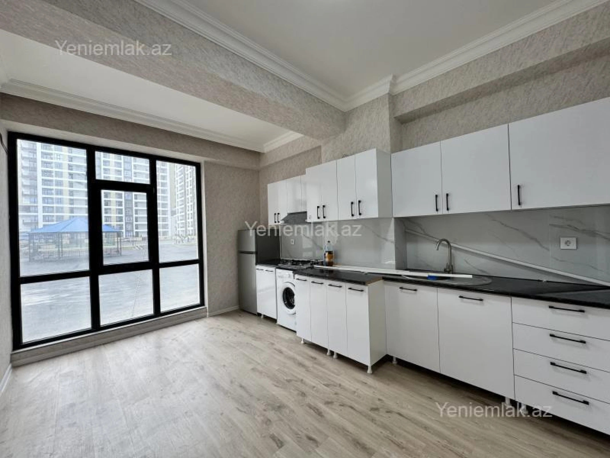 Satılır 2 otaqlı yeni tikili 94 m²