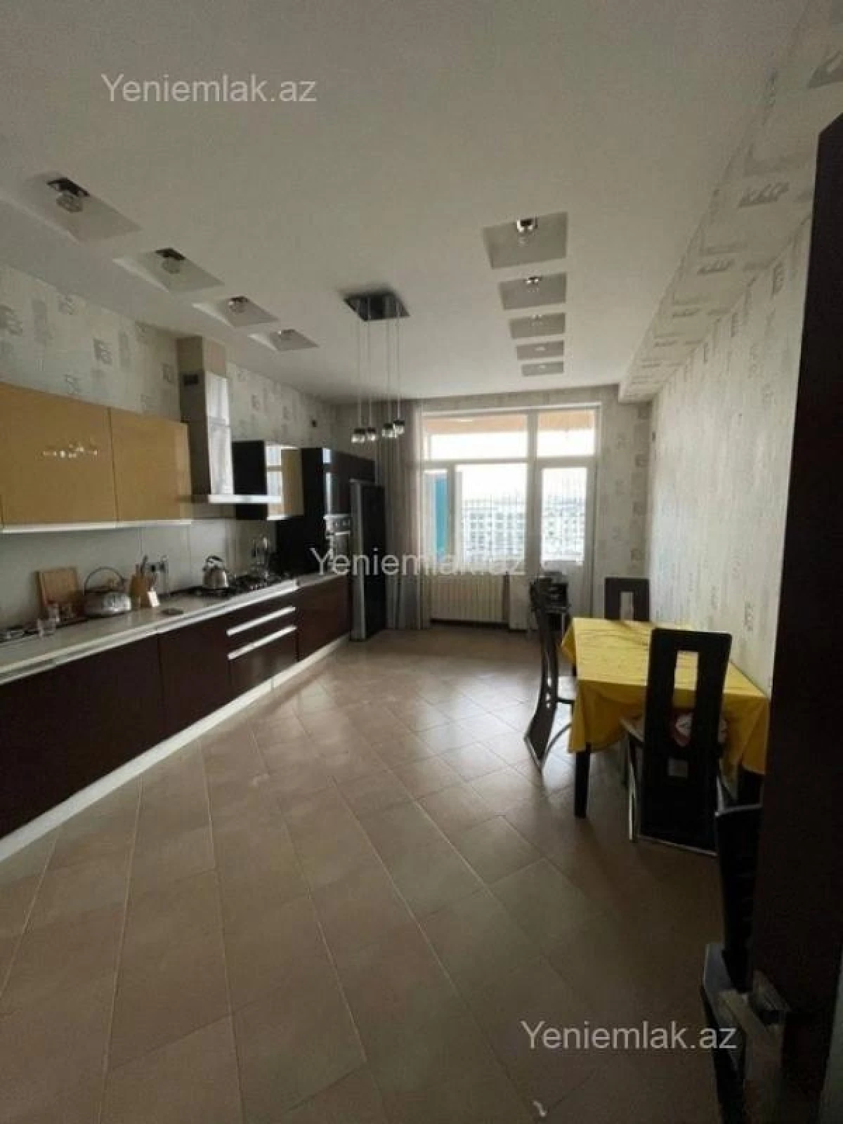 Satılır 3 otaqlı yeni tikili 140 m²