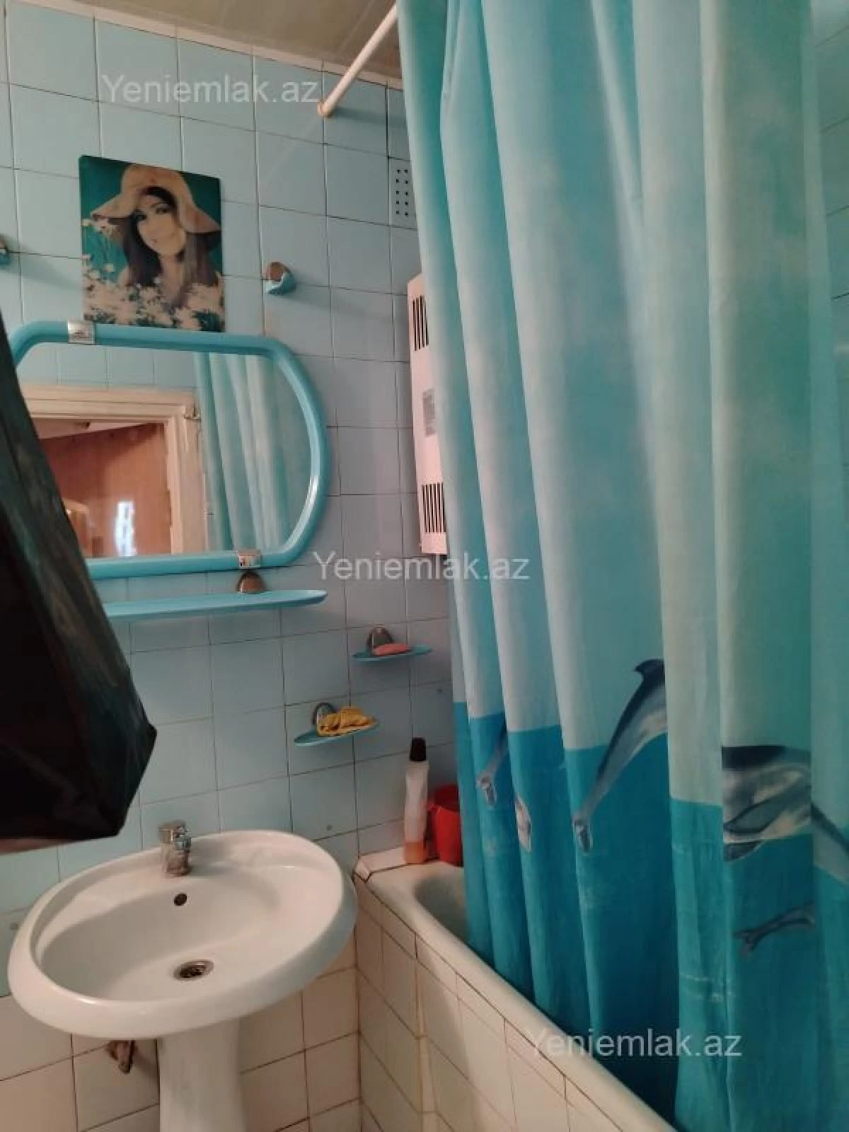 Satılır 3 otaqlı köhnə tikili 80 m²