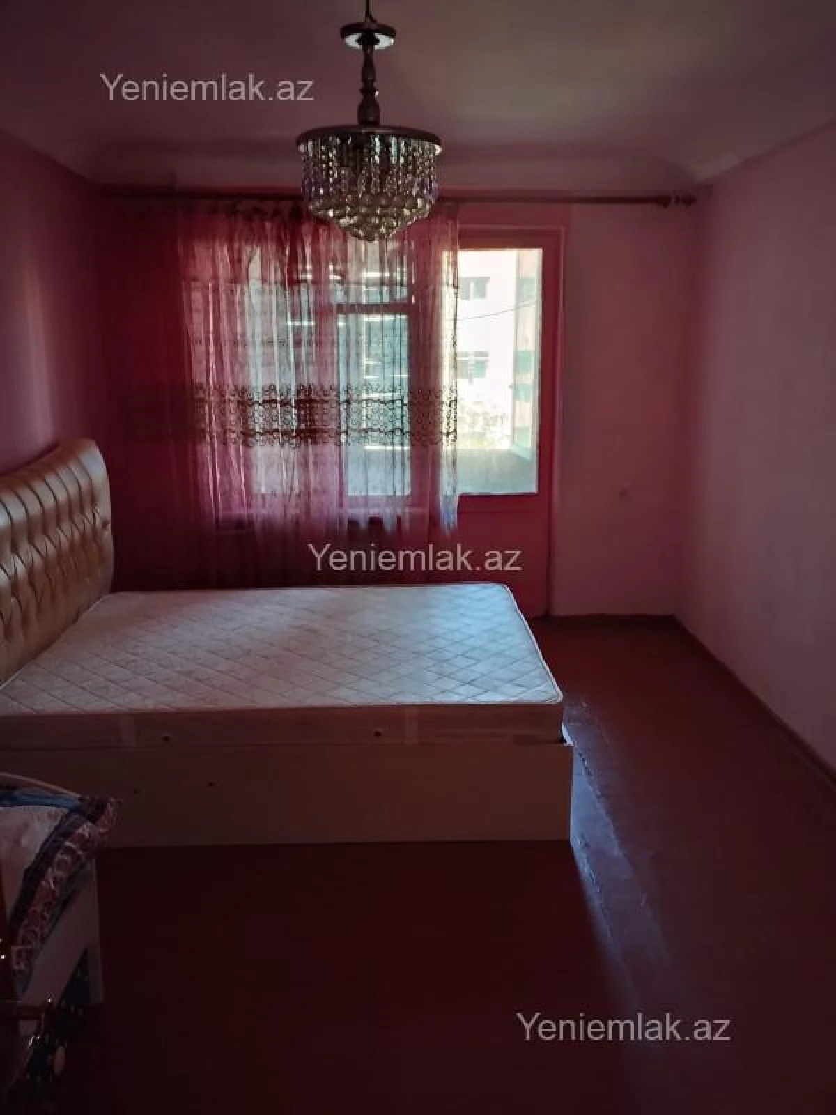 Satılır 3 otaqlı köhnə tikili 75 m²