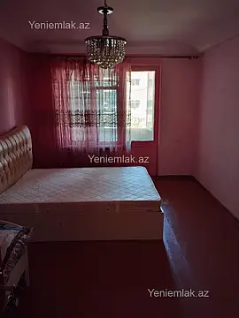 Satılır 3 otaqlı köhnə tikili 75 m²