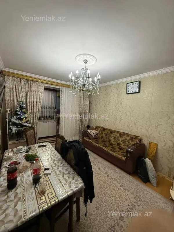 Satılır 2 otaqlı köhnə tikili 40 m²