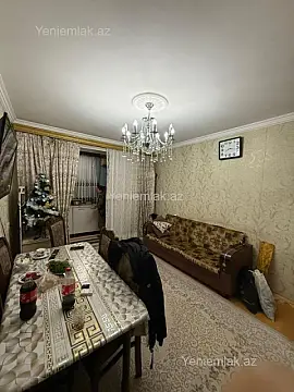 Satılır 2 otaqlı köhnə tikili 40 m²