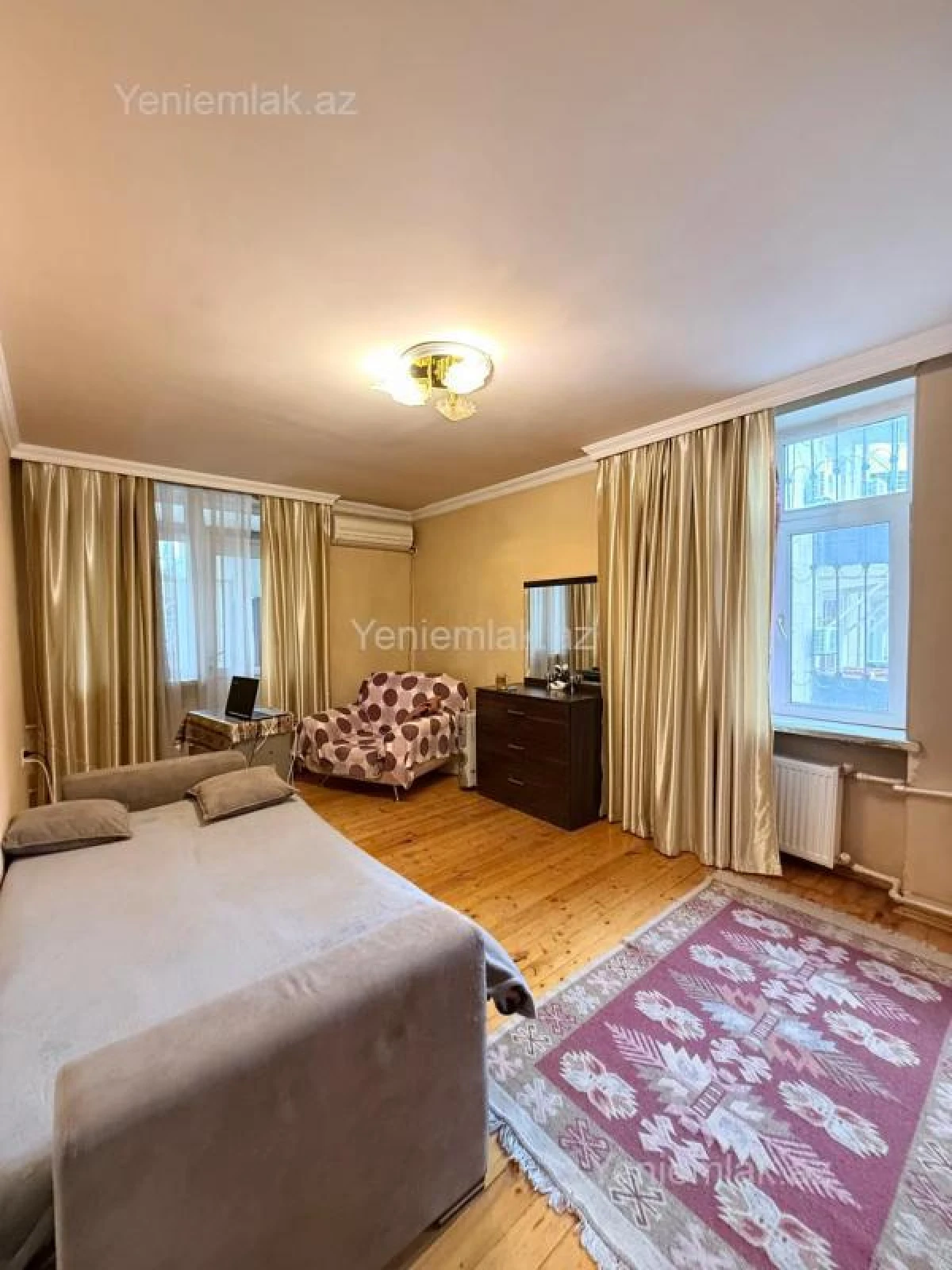 Satılır 1 otaqlı köhnə tikili 35 m²