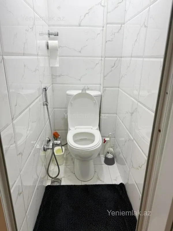 Satılır 3 otaqlı köhnə tikili 80 m²