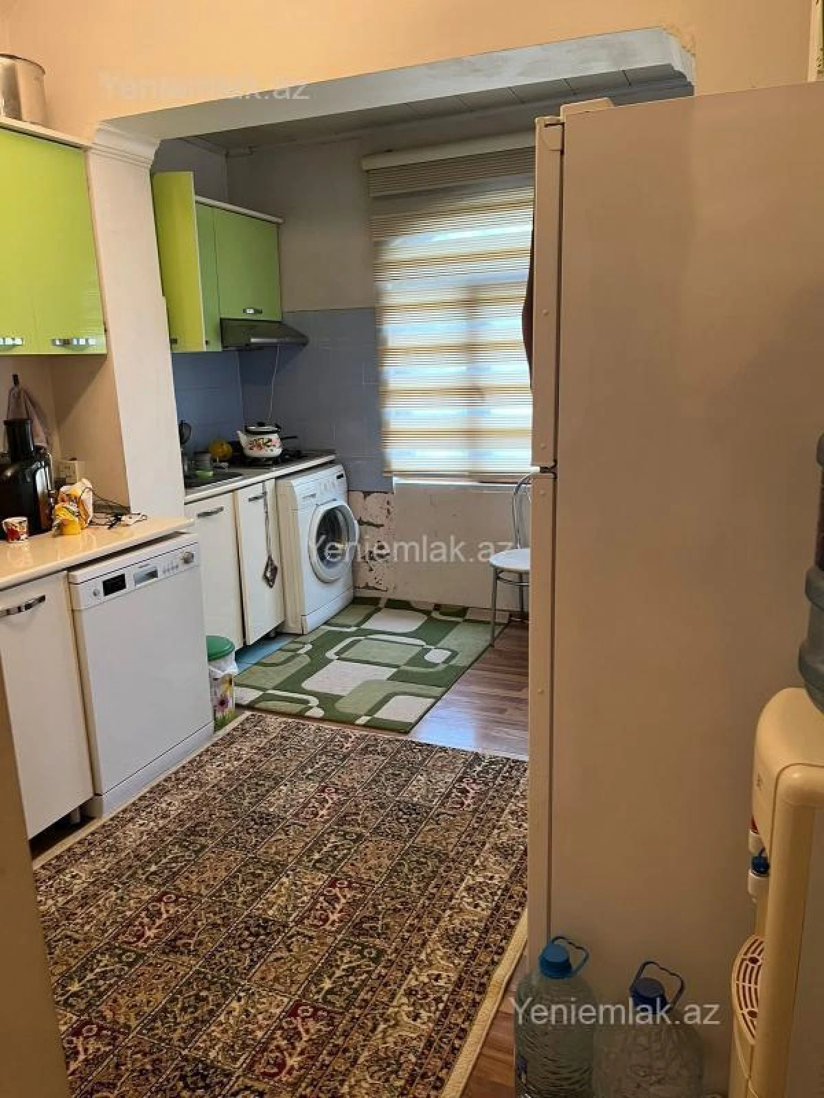 Satılır 2 otaqlı köhnə tikili 60 m²