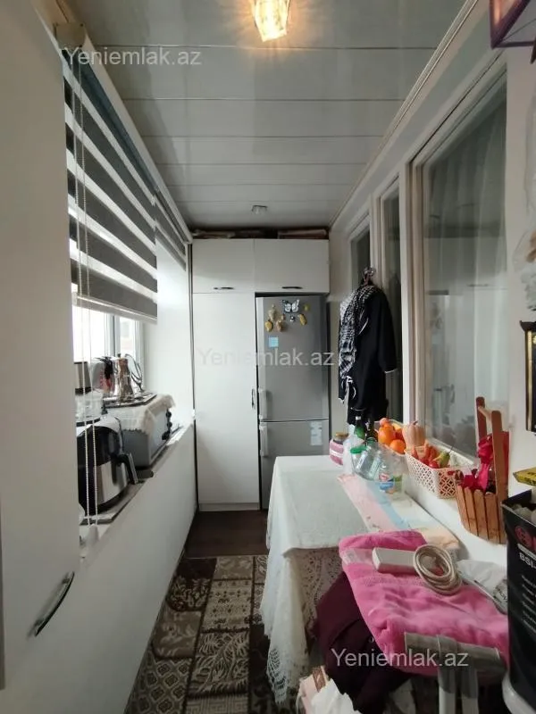 Satılır 3 otaqlı köhnə tikili 65 m²