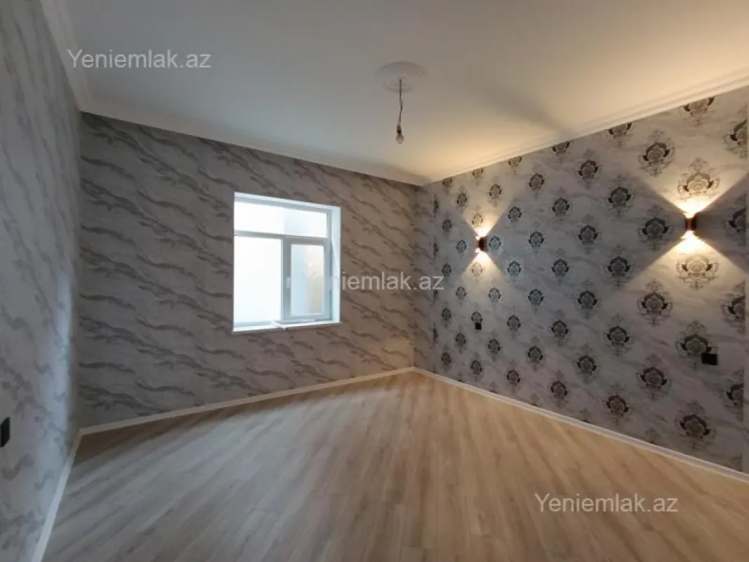 Satılır 5 otaqlı həyət evi 200 m²