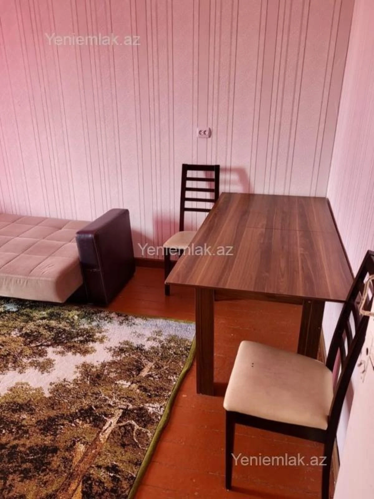 Satılır 1 otaqlı köhnə tikili 42 m²
